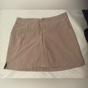 White Sierra Women's West Loop Trail Skort, Large, Bark